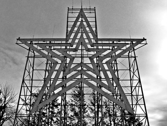 The Roanoke Star, in daylight [01]