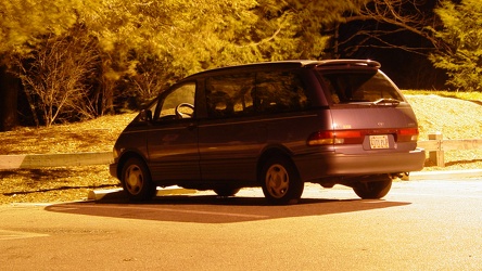 Toyota Previa at Mill Mountain Park [02]