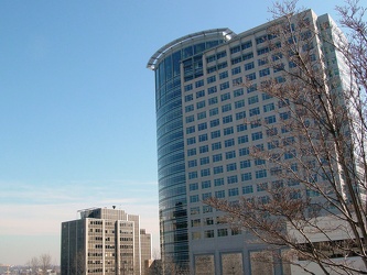 1801 North Lynn Street, viewed from Rosslyn Center parking garage [01]