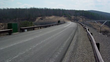 Road over Gathright Dam [02]