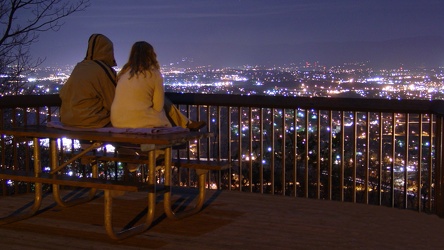 Couple at Mill Mountain Park [02]