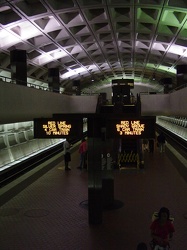 Farragut North station [01]