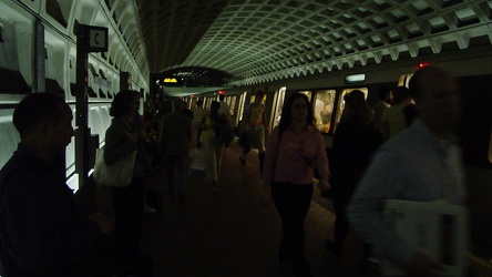 Farragut West station [01]