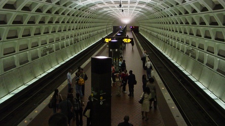 Archives-Navy Memorial station