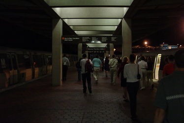 Passengers leaving Vienna/Fairfax-GMU station