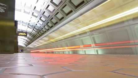 Train departing Rosslyn station upper level