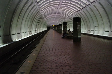 Cleveland Park station [01]