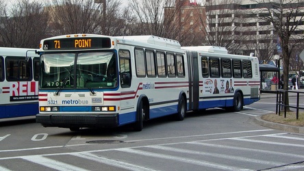 Metrobus 5321 at Silver Spring station