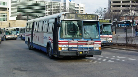 Metrobus 4042 at Silver Spring station