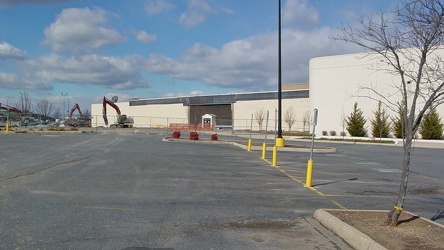 Former Walmart site at Valley Mall [02]