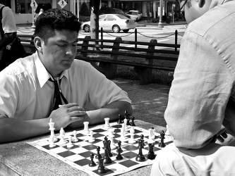 Chess match in Dupont Circle [03]