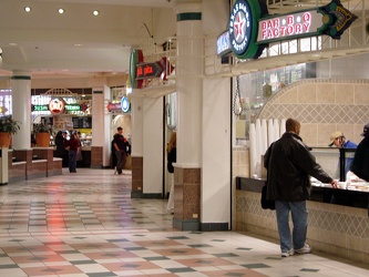 Pentagon City Mall food court vendors