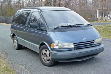 1991 Toyota Previa LE [05]