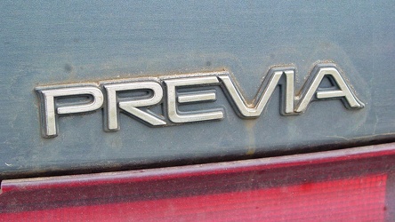 1991 Toyota Previa LE [06]