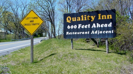 Signs on US 30 outside Breezewood