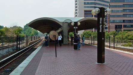 Silver Spring station, facing outbound [01]