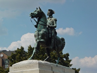 Equestrian statue of George Washington [02]