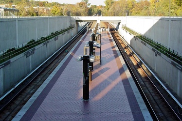 Southern Avenue station