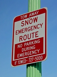 Snow emergency route sign