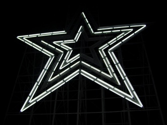 Roanoke Star following Virginia Tech shooting [02]