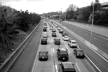 Westbound Interstate 66 near Nutley Street