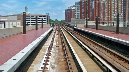 Eisenhower Avenue station [01]