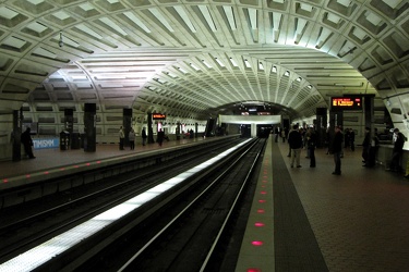 Metro Center station [03]