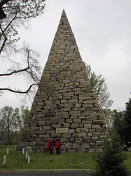 Monument of Confederate War Dead at Hollywood Cemetery