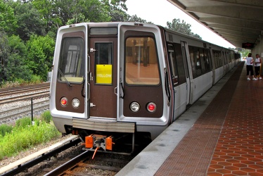 WMATA railcar 4039 at Greenbelt [01]