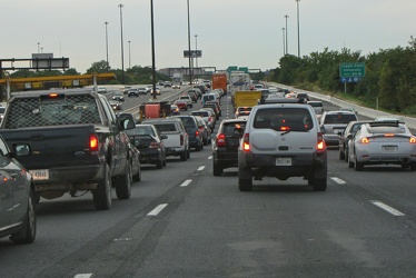 Baltimore-area traffic on Interstate 95 southbound [02]