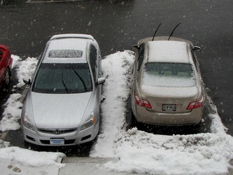 Parking lot at the beginning of Snowmageddon [02]