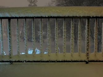 Balcony railing during Snowmageddon [01]