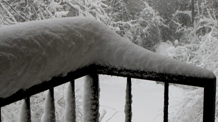 Balcony railing during Snowmageddon [03]