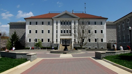 Burruss Hall at JMU [02]