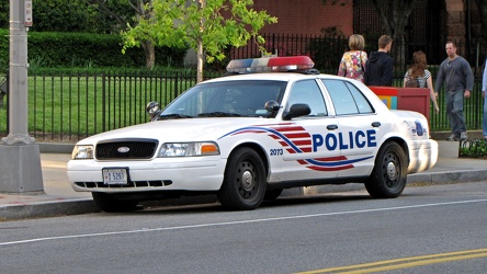 Metropolitan Police car on 16th Street NW