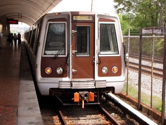 Orange Line train at Minnesota Avenue