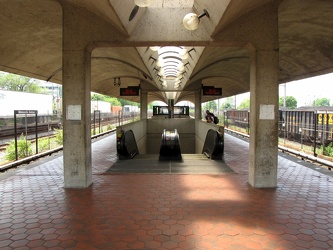 Minnesota Avenue station [03]