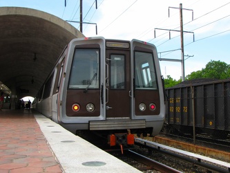 Train at Minnesota Avenue station