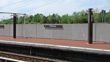 Inbound platform at Cheverly station