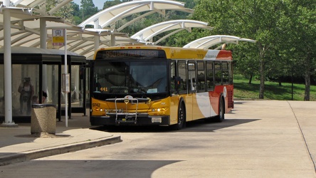 Fairfax Connector bus 9742 [01]