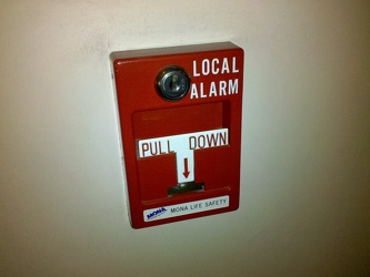 Fire alarm pull station