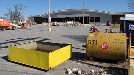 Demolition of former Safeway in Wheaton, Maryland [05]