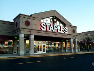 Staples at Plaza America in Reston