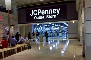 JCPenney Outlet at Potomac Mills [02]