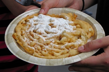 Funnel cake [02]