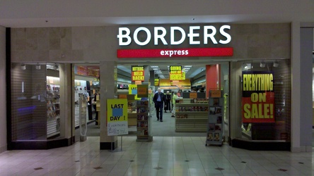 Borders Express [01]