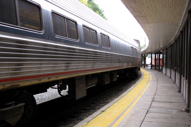 Westbound Cardinal train in Staunton, Virginia [01]