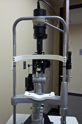 Slit lamp at Retina Group of Washington [02]