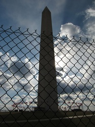 Washington Monument prior to scaffolding construction [02]