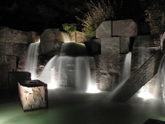 Fountain at FDR Memorial [02]